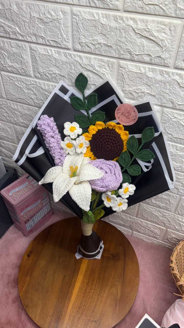Crochet Flowers Bouquet