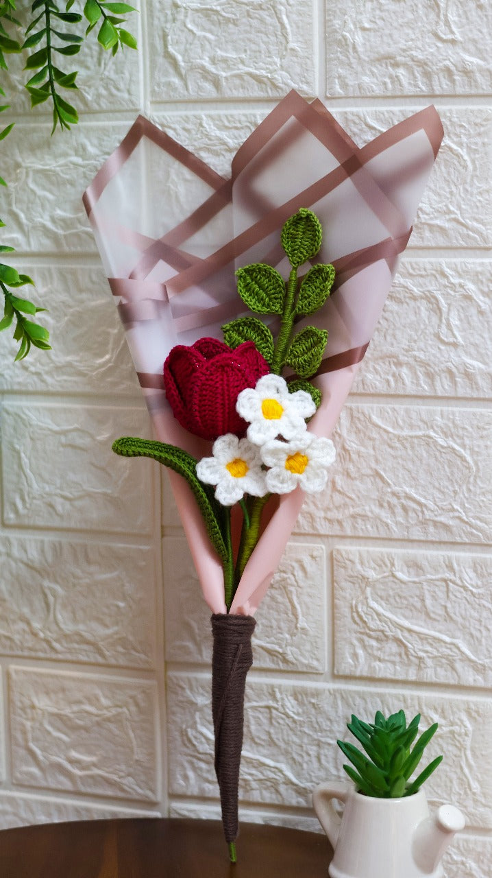 Crochet Tulip Daisy Leaf Bouquet